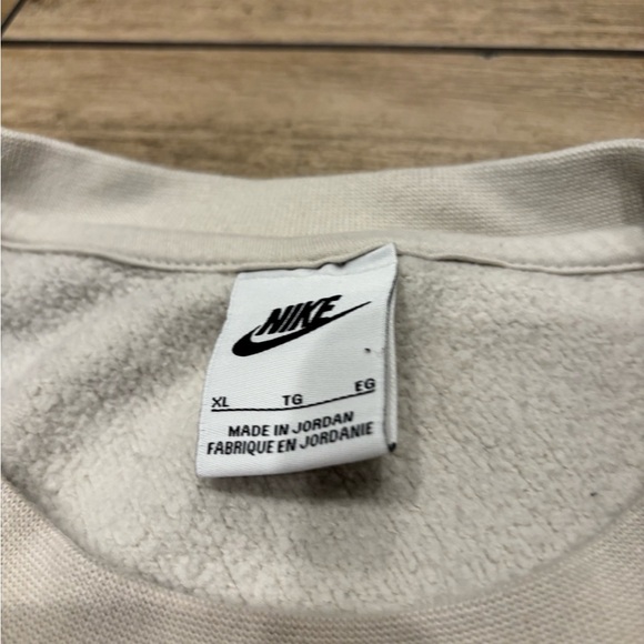 Nike Crewneck Sweatshirt Size XL - Picture 4 of 6